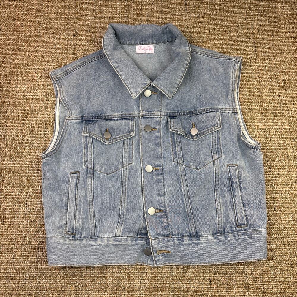 🤠 Pink Lily Light Wash Denim Vest | Size L | Coastal Cowgirl | Cottage Core